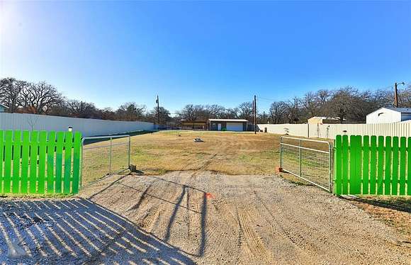 0.529 Acres of Residential Land for Sale in Clyde, Texas