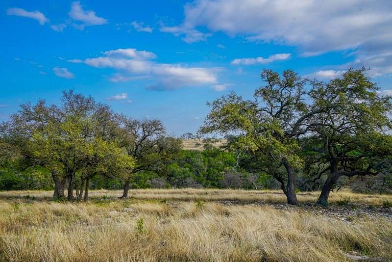 3.2 Acres of Residential Land for Sale in Kerrville, Texas