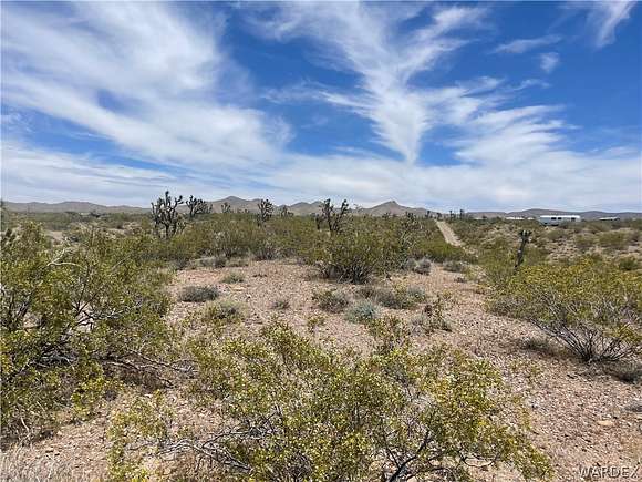 1.03 Acres of Residential Land for Sale in White Hills, Arizona