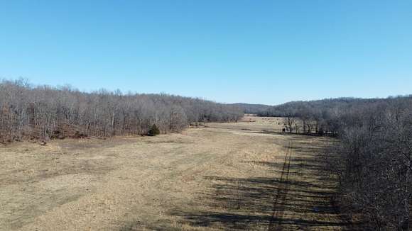 475 Acres of Improved Recreational Land & Farm for Sale in Mammoth Spring, Arkansas