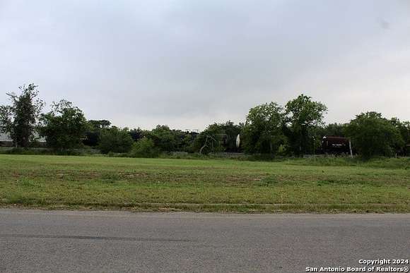 1.13 Acres of Commercial Land for Sale in Pleasanton, Texas