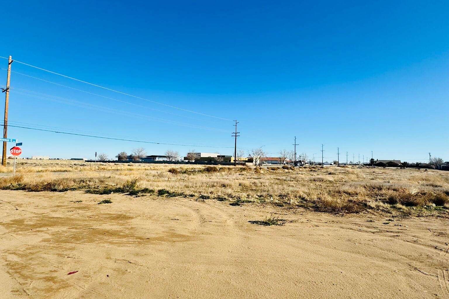 0.98 Acres of Land for Sale in Palmdale, California