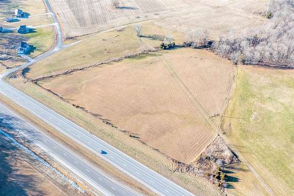 9.7 Acres of Residential Land for Sale in Russellville, Kentucky