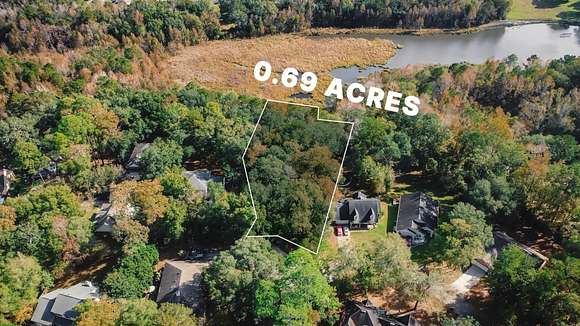 0.69 Acres of Residential Land for Sale in Tallahassee, Florida