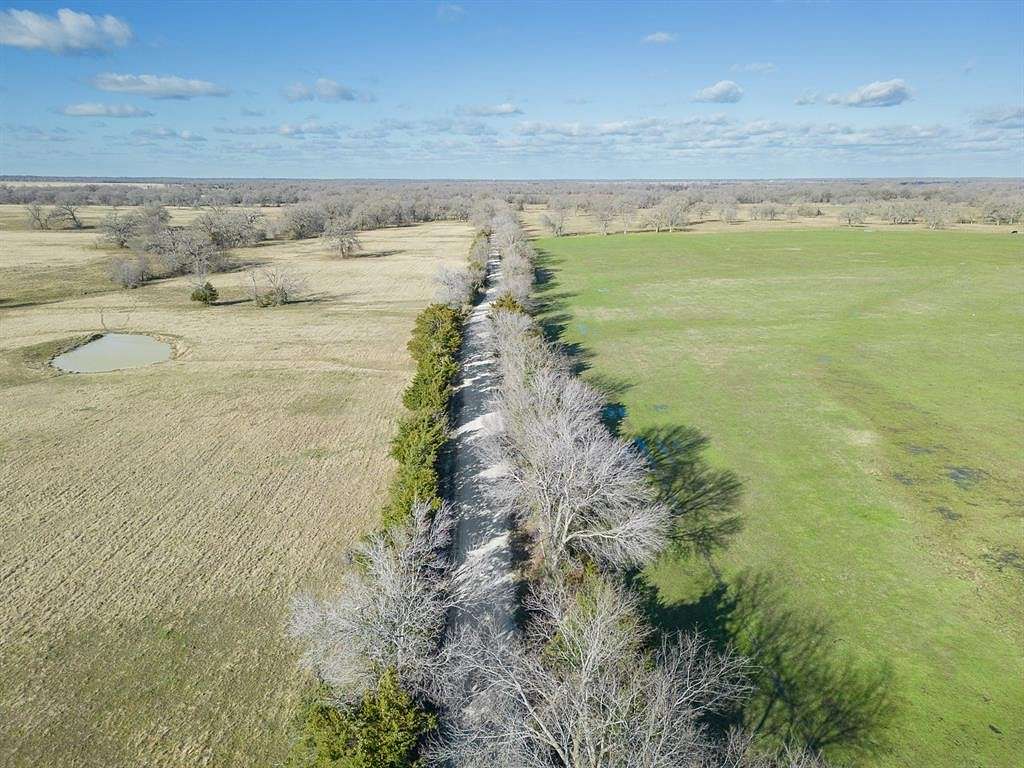 11 Acres of Land for Sale in Cumby, Texas