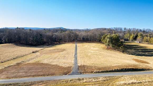 13.7 Acres of Land with Home for Sale in Churchville, Virginia