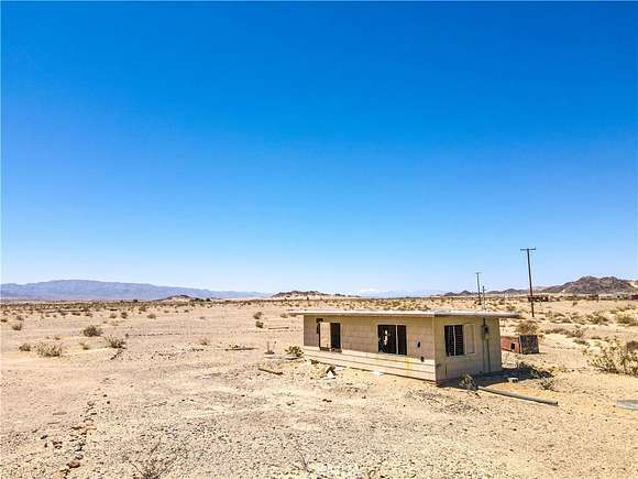5 Acres of Improved Residential Land for Sale in Twentynine Palms, California
