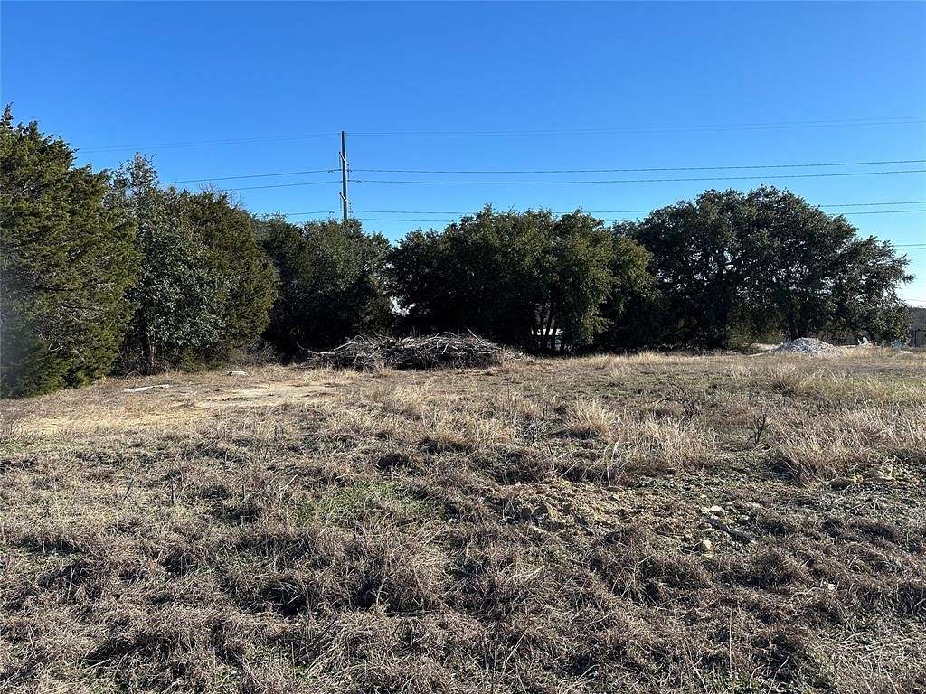 0.92 Acres of Residential Land for Sale in Granbury, Texas