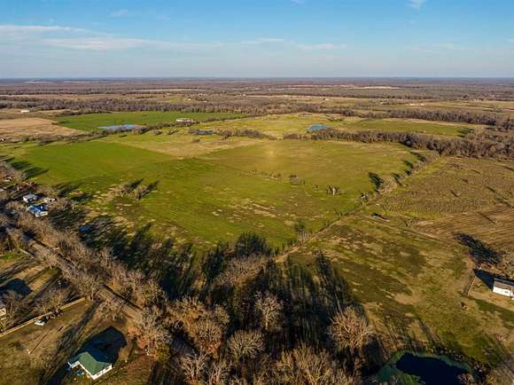 85.056 Acres of Agricultural Land for Sale in Dike, Texas