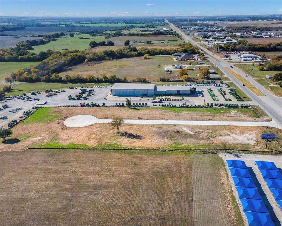 0.58 Acres of Commercial Land for Sale in Gainesville, Texas