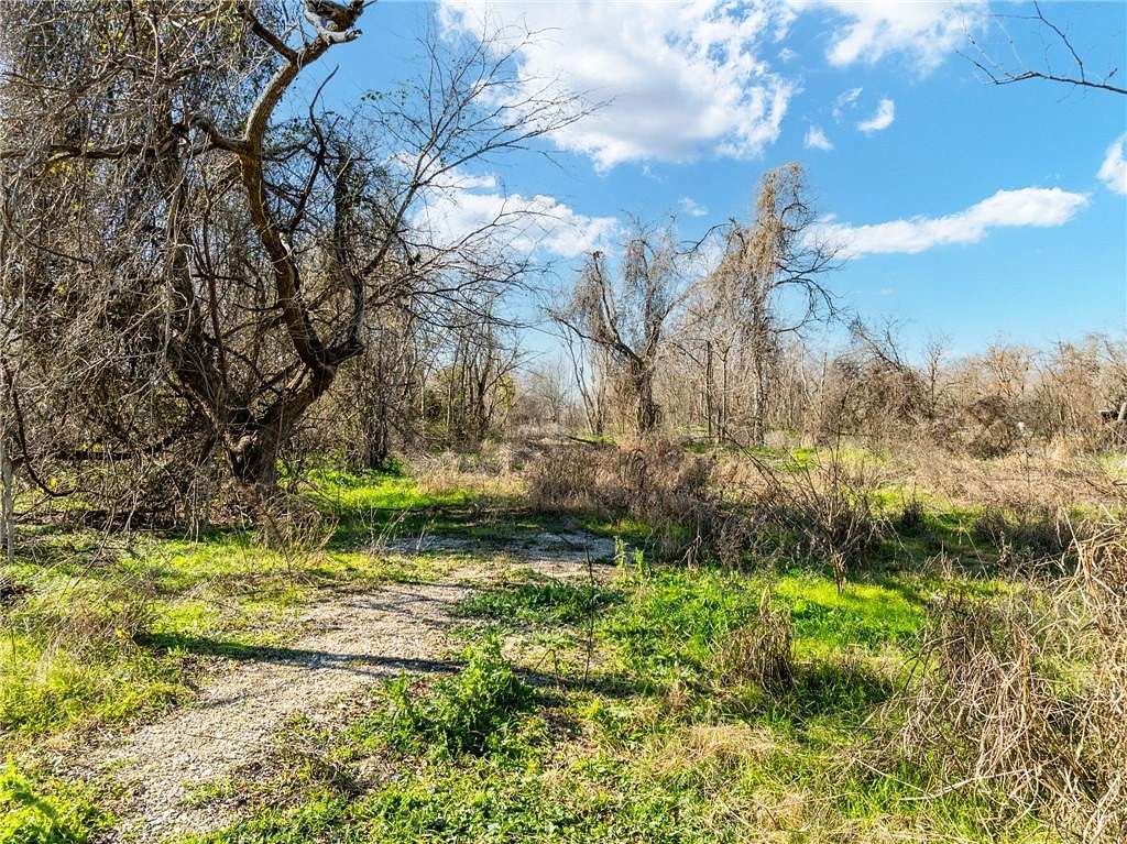 0.89 Acres of Residential Land for Sale in Waco, Texas