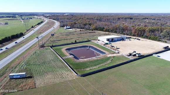 4.9 Acres of Improved Commercial Land for Sale in Seymour, Missouri