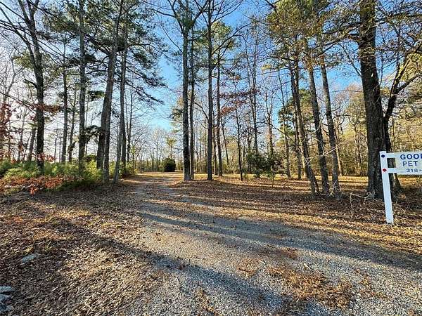 10 Acres of Residential Land with Home for Sale in Mooringsport, Louisiana