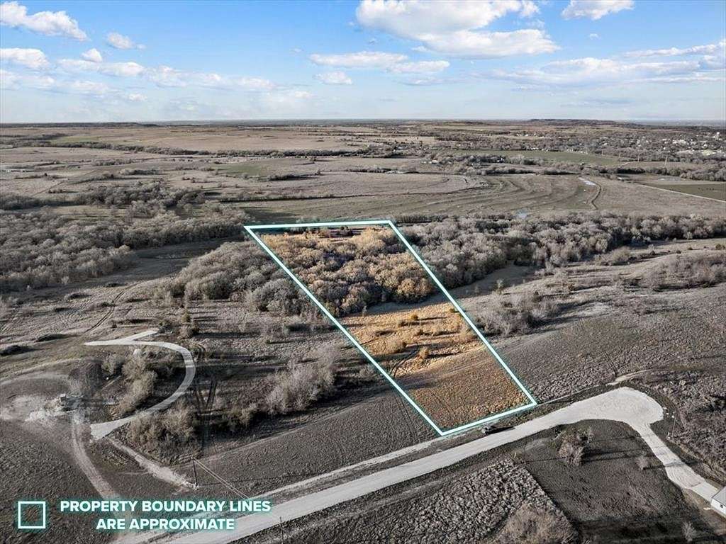 10 Acres of Land for Sale in St. Jo, Texas