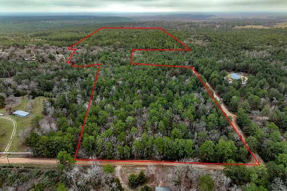 68.9 Acres of Recreational Land for Sale in Crockett, Texas