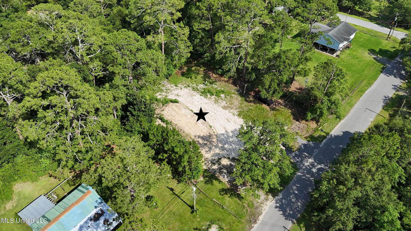 0.43 Acres of Residential Land for Sale in Biloxi, Mississippi