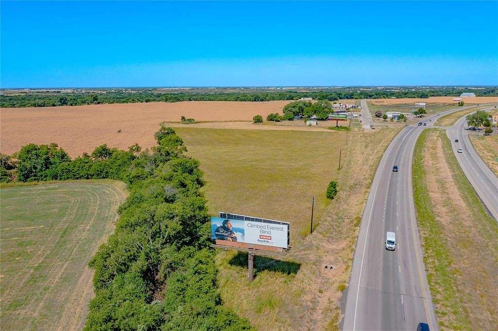 3.3 Acres of Commercial Land for Sale in Ennis, Texas