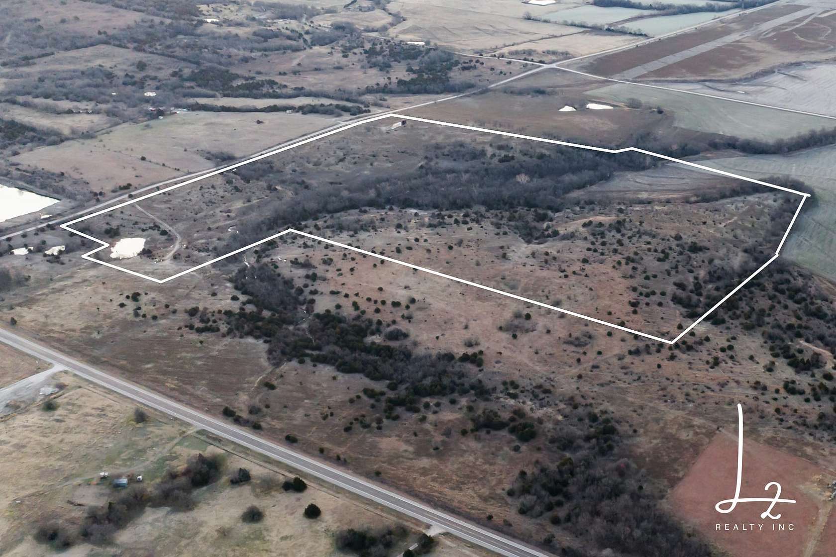 112 Acres of Recreational Land & Farm for Sale in Fredonia, Kansas