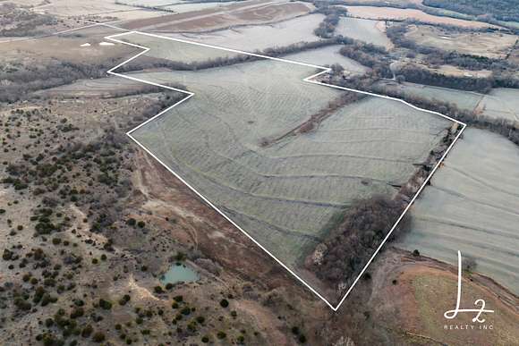 110 Acres of Recreational Land & Farm for Sale in Fredonia, Kansas