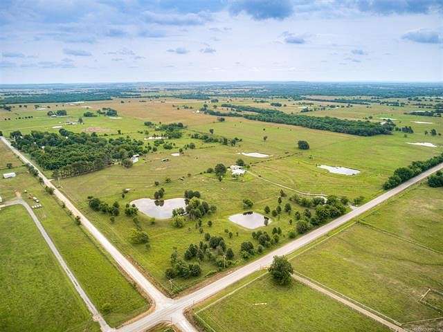 20 Acres of Land with Home for Sale in Oktaha, Oklahoma