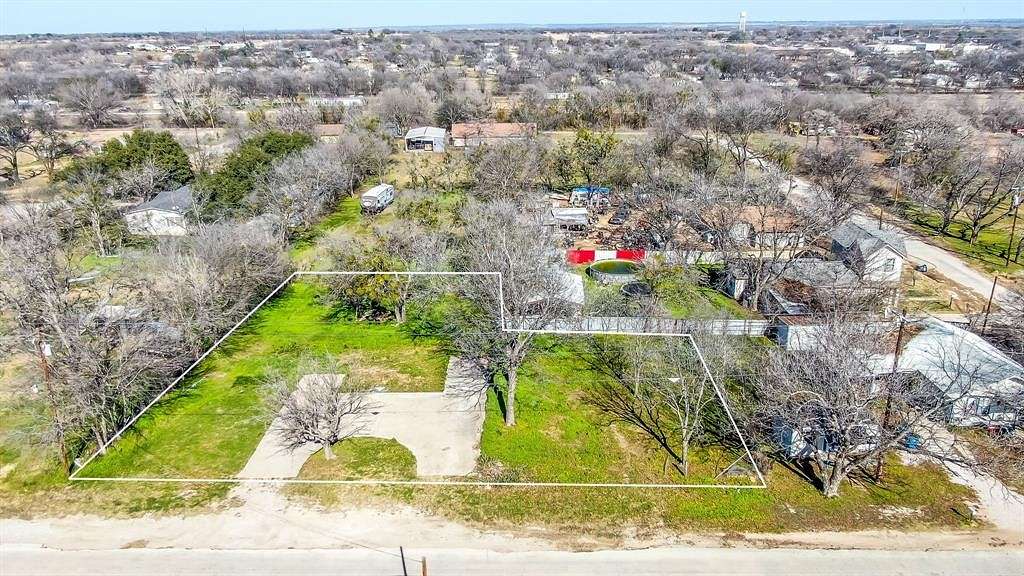 0.4 Acres of Land for Sale in De Leon, Texas