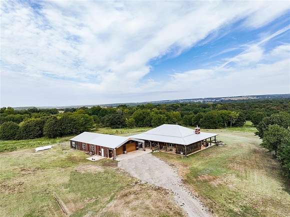 389.05 Acres of Recreational Land with Home for Sale in Pawnee, Oklahoma