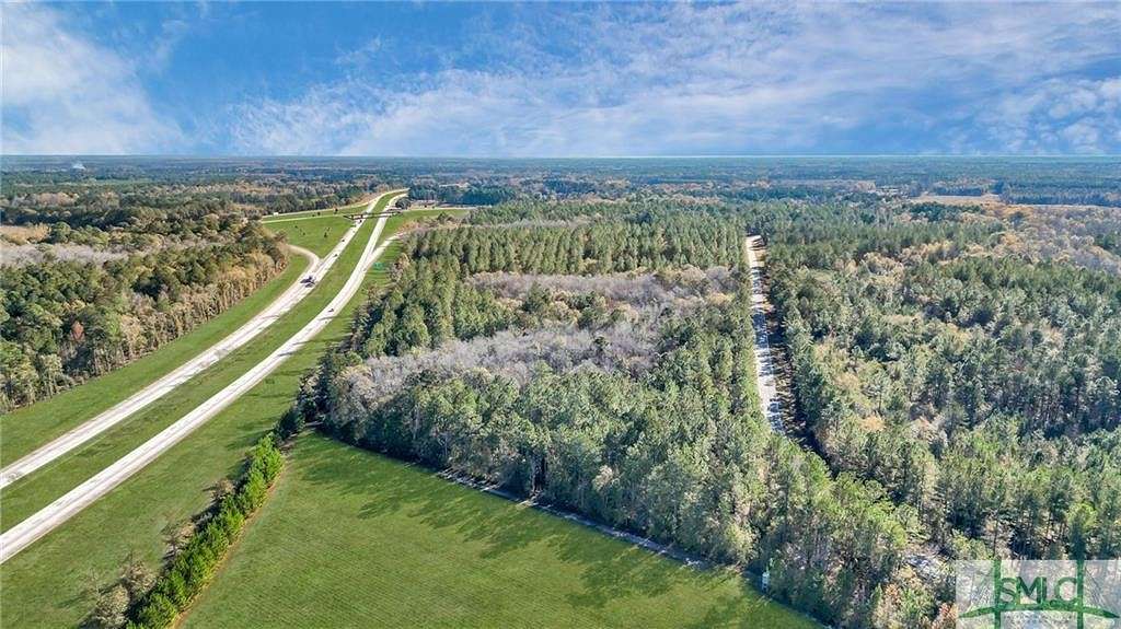 7.3 Acres of Improved Mixed-Use Land for Sale in Pembroke, Georgia