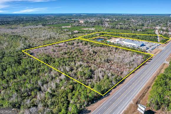 25.2 Acres of Commercial Land for Sale in Jesup, Georgia