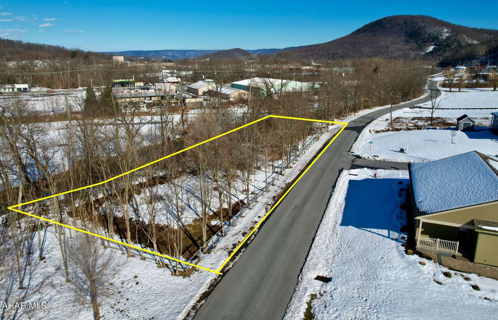 1 Acre of Residential Land for Sale in Bedford, Pennsylvania