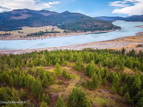 5 Acres of Residential Land for Sale in Priest River, Idaho