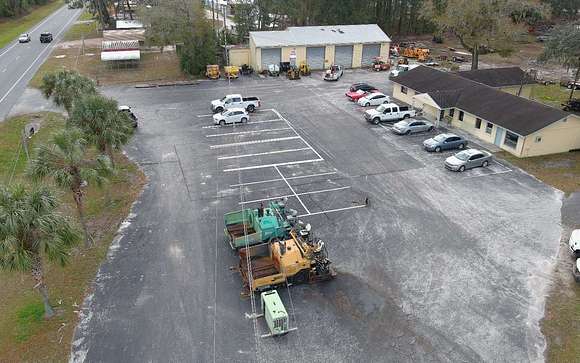 4 Acres of Improved Commercial Land for Sale in Live Oak, Florida