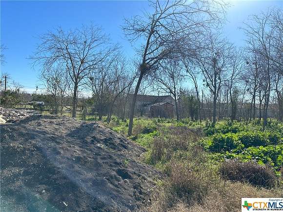 0.33 Acres of Residential Land for Sale in Taylor, Texas