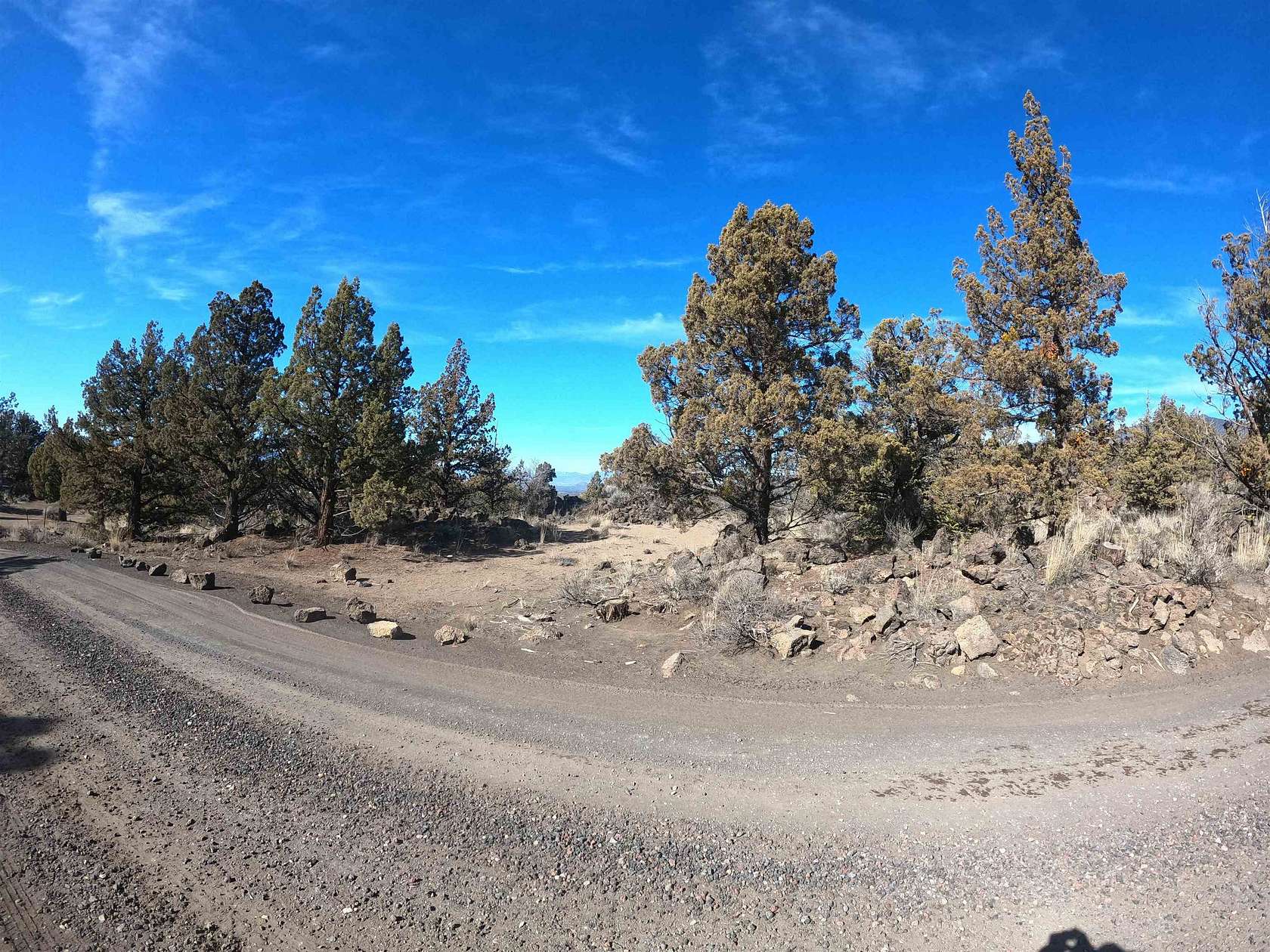 2.5 Acres of Land for Sale in Montague, California
