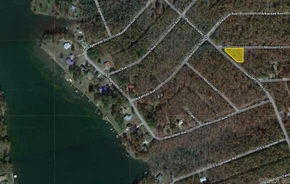 0.45 Acres of Residential Land for Sale in Horseshoe Bend, Arkansas