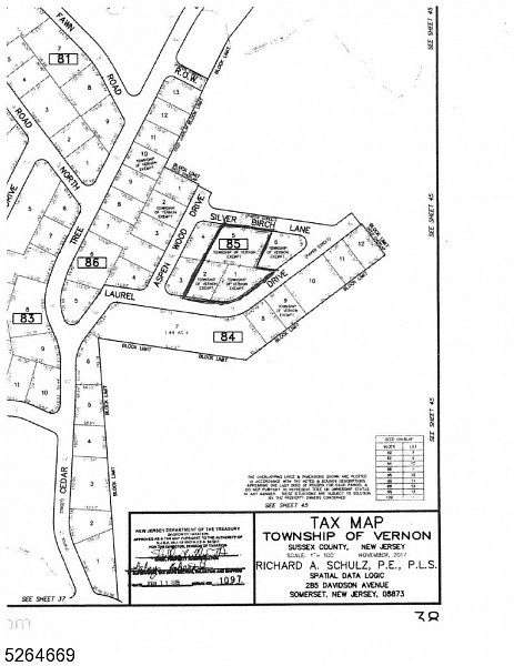 0.45 Acres of Residential Land for Sale in Vernon Township, New Jersey
