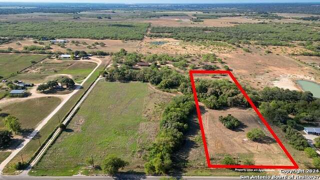 3.2 Acres of Residential Land for Sale in Lytle, Texas