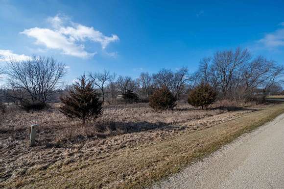 0.5 Acres of Residential Land for Sale in Dixon, Illinois