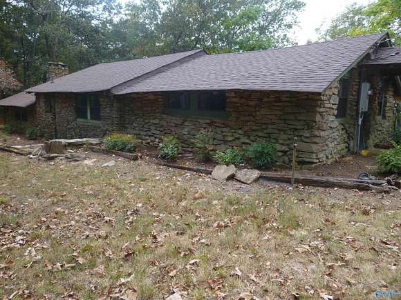 2.3 Acres of Residential Land with Home for Sale in Fort Payne, Alabama