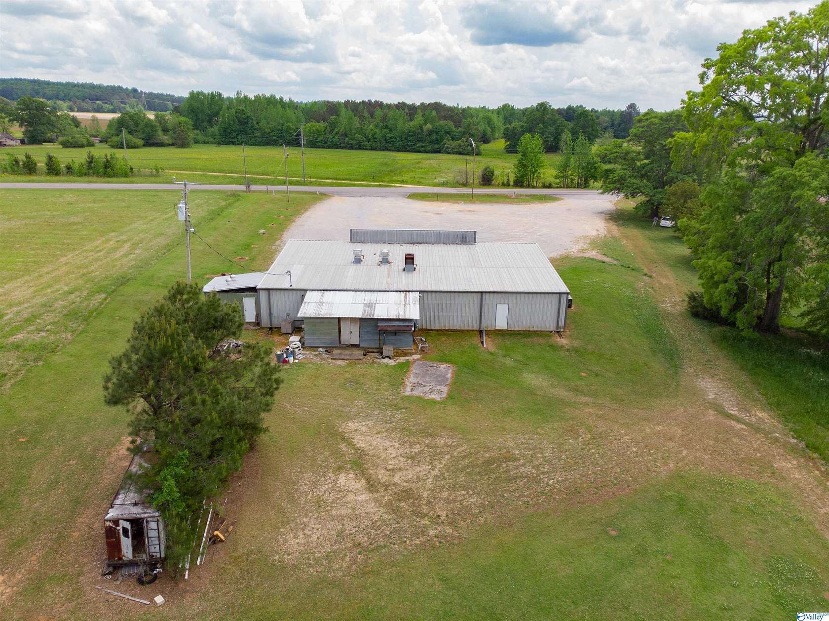 4.3 Acres of Commercial Land for Sale in Hamilton, Alabama