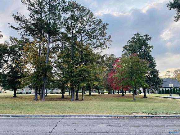 0.37 Acres of Residential Land for Sale in Scottsboro, Alabama