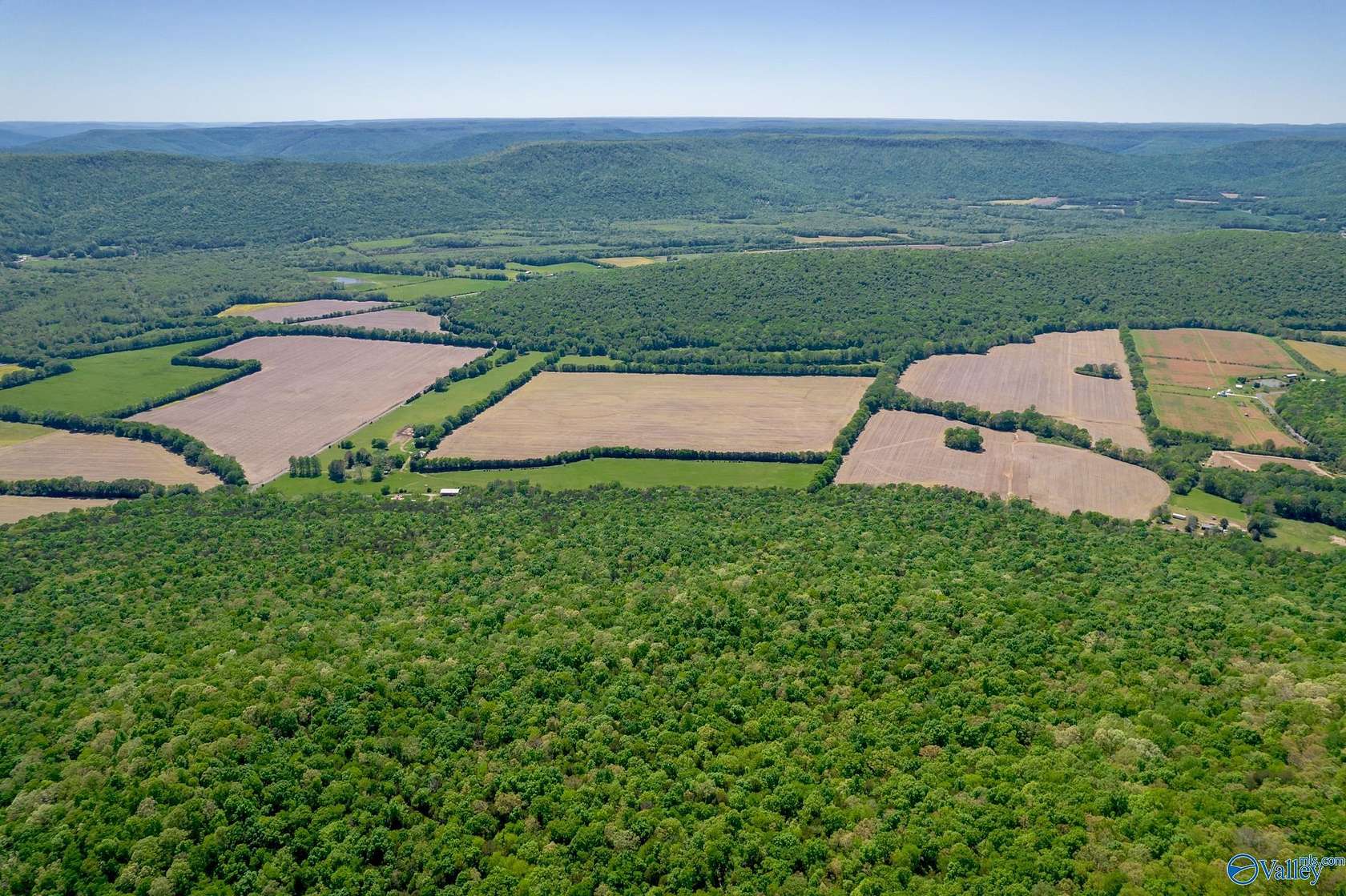 821 Acres of Recreational Land for Sale in Stevenson, Alabama