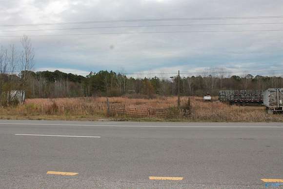 25 Acres of Commercial Land for Sale in Hartselle, Alabama