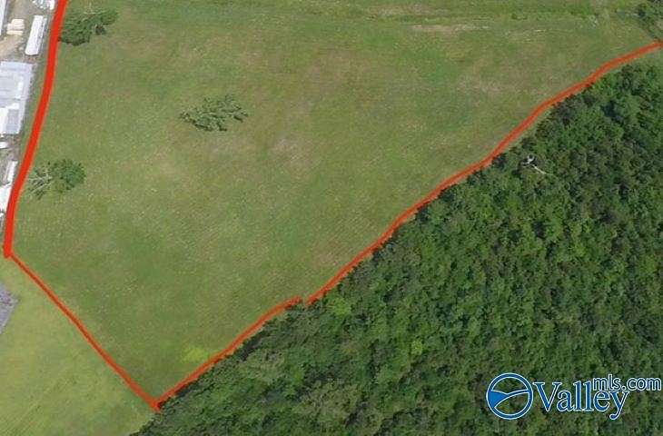 4.4 Acres of Commercial Land for Sale in Rainbow City, Alabama