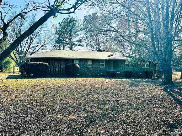 2.1 Acres of Residential Land with Home for Sale in Hokes Bluff, Alabama