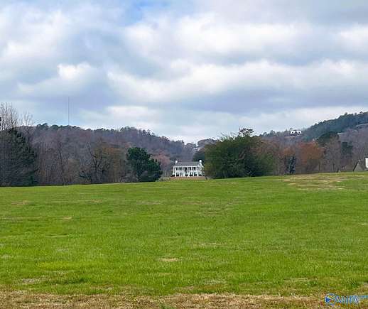 0.65 Acres of Land for Sale in Guntersville, Alabama