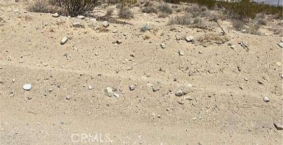 2.5 Acres of Land for Sale in Lucerne Valley, California