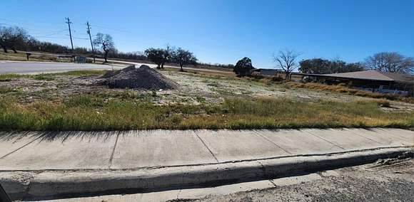 0.32 Acres of Residential Land for Sale in Eagle Pass, Texas