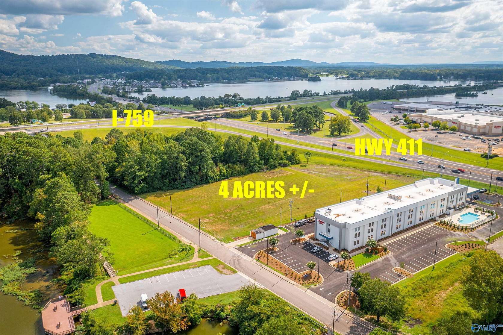 4 Acres of Commercial Land for Sale in Gadsden, Alabama