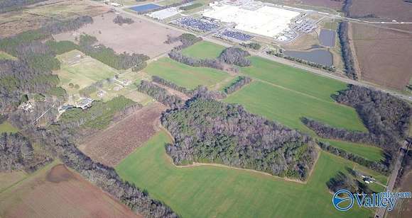 19 Acres of Mixed-Use Land for Sale in Toney, Alabama