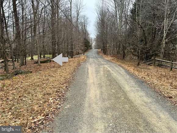 0.39 Acres of Residential Land for Sale in Lake Ariel, Pennsylvania